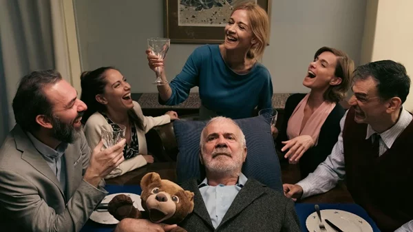 "Ο πατέρας" του Φλoριάν Ζελέρ κάνει πρεμιέρα στο Σύγχρονο Θέατρο