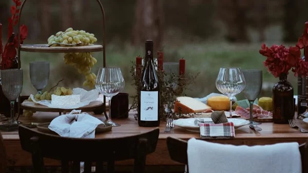 Παγκόσμια Ημέρα Οινοτουρισμού: 19 οινοποιεία, 19 ιδέες για εκδρομή