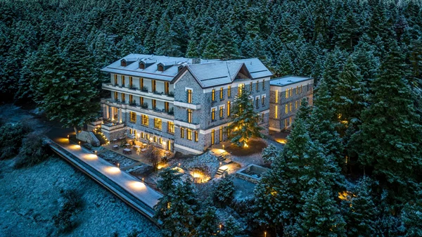 "Manna": Για το πεντάστερο design hotel συζητά το Μουσείο Μπενάκη