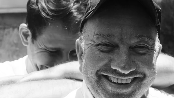 Το 'Botrini's' σβήνει 12 κεράκια με ειδικό μενού και Riesling