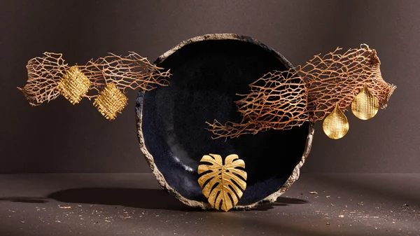 "Πτυχές" του σύγχρονου κοσμήματος αναδεικνύουν οι MarVene