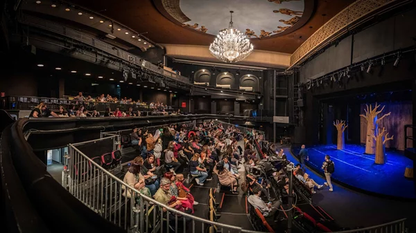 Το Εθνικό Θέατρο υποδέχεται το 3ο Showcase, το Συνέδριο European Theatre Convention και τη Συνάντηση της Διεθνούς Ένωσης Κριτικών