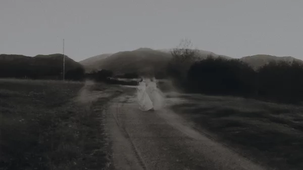 "Πρόσεξε μην νυχτωθείς": Θρύλοι, ήχοι και  έντονη ψευδαίσθηση φυσικής παρουσίας στο σκοτάδι