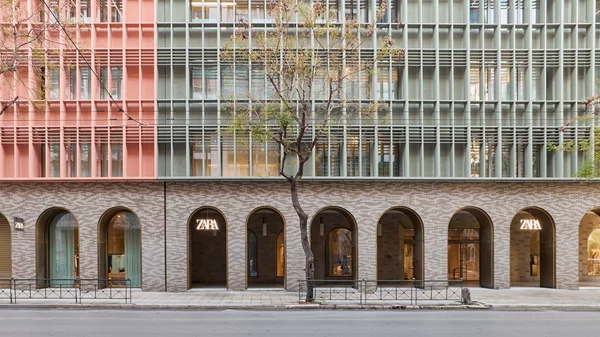 Το νέο κατάστημα Zara βρίσκεται πλέον στο Μινιόν