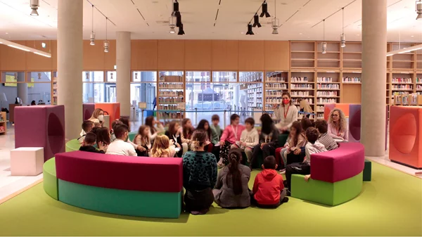 "Τομή ’74. Από τη Δικτατορία στη Δημοκρατία": Εκπαιδευτικά προγράμματα για την επετειακή έκθεση της Εθνικής Βιβλιοθήκης