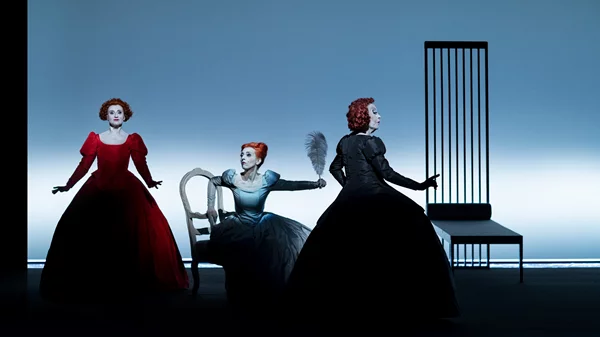 Γνωστοί και ανερχόμενοι πρωταγωνιστές σε παραστάσεις που επαναλαμβάνονται