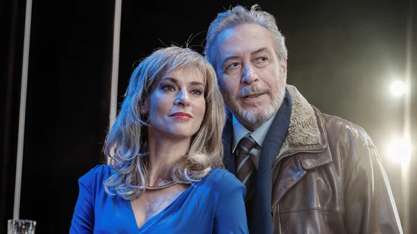 Last call για 8 + 1 θεατρικές παραστάσεις