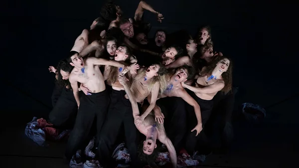 "Στη Σκιά των Βράχων": Το θεατρικό πρόγραμμα του φεστιβάλ