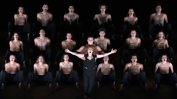 Φεστιβάλ Επιδαύρου 2025: Ζιλιέτ Μπινός, Κουρεντζής, Τάρλοου, Πρωτόπαππα, Τερζόπουλος και σημαντικές επιστροφές