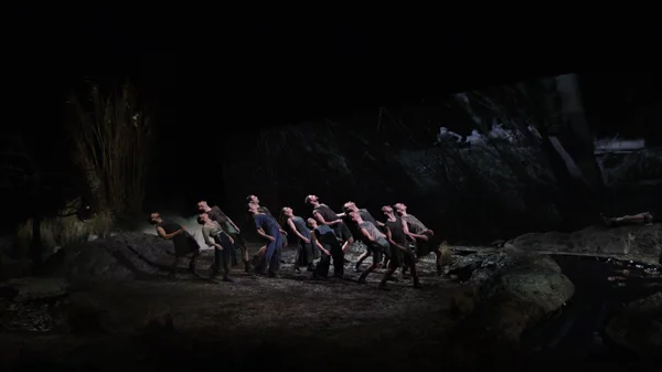 Ο "Ιππόλυτος" της Κατερίνας Ευαγγελάτου μάγεψε το κοινό του Hong Kong Arts Festival