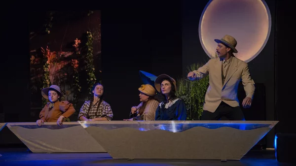 Οι "Μικρές Κυρίες" στο Αλάμπρα: Φωτογραφίες από την παράσταση