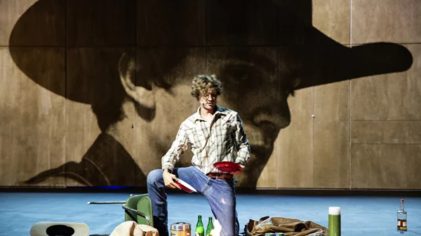 Το θεατρικό ταξίδι στο "Brokeback Mountain" συνεχίζεται