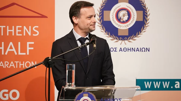 Χάρης Δούκας: "Ο Δήμος Αθηναίων υποδέχεται την Κυριακή 21.000 δρομείς στον Ημιμαραθώνιο της Αθήνας"