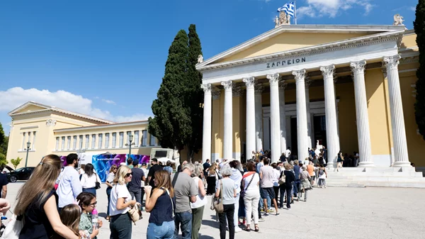 Ξεκίνησαν οι αιτήσεις συμμετοχής για την Art Athina 2025