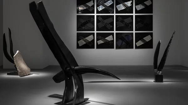 Δείτε το δημόσιο πρόγραμμα του ΕΜΣΤ για τον Απρίλιο