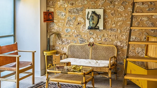 Νέα έκθεση και καλοκαιρινές εκπλήξεις στο Μουσείο Αλέκος Φασιανός