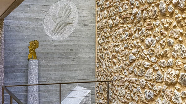 To Μουσείο Αλέκος Φασιανός σε παροτρύνει να βάλεις λίγο τέχνη στη ζωή σου