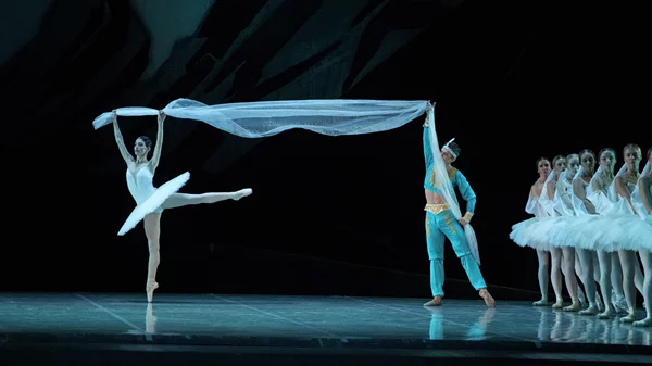 Οι αστέρες του χορού καταφθάνουν στην Αθήνα