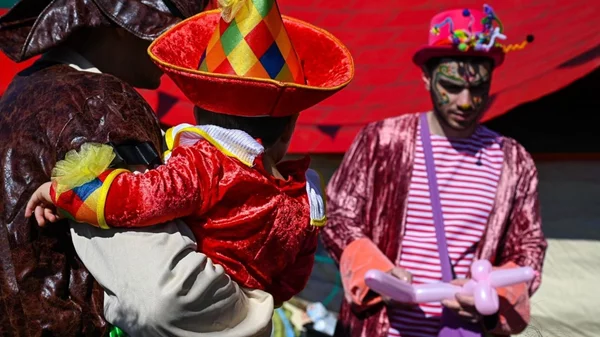 5+1 ιδέες για να γιορτάσεις "αλλιώς" την Τσικνοπέμπτη στην Αθήνα