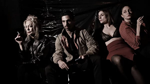 "Ου Φονεύσεις": Η ματιά της Άντζελας Μπρούσκου στην γυναικοκτονία