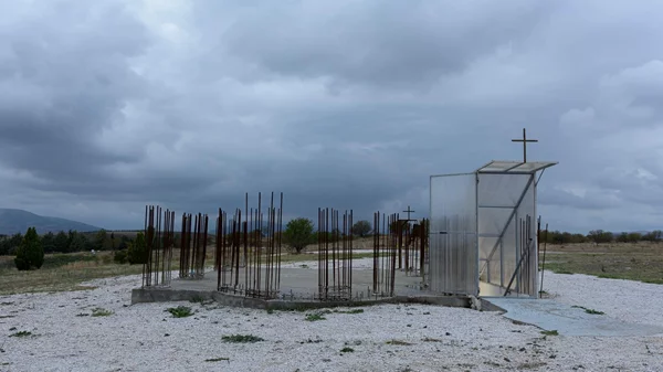 Ο φωτογράφος Βασίλης Νεμπεγλεριώτης αφηγείται "Ιστορίες του θεσσαλικού κάμπου"