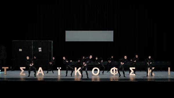 "Τσαϊκόφσκι": Η μουσική, η ζωή, ο άνθρωπος μέσα από μια δυναμική χορογραφία στην Εθνική ΛυρικήςΣκηνή