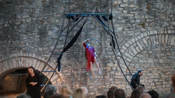 "Όλη η Ελλάδα ένας Πολιτισμός 2022": 70 παραστάσεις, συναυλίες και δράσεις ανακοινώνει το Υπουργείο Πολιτισμού και Αθλητισμού