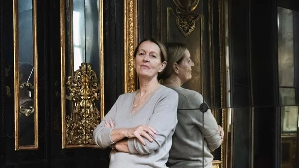 Η Ντάρια Ντεφλοριάν φέρνει τη "Χορτοφάγο" στη σκηνή: για να αντιστραφεί το κύμα της βίας