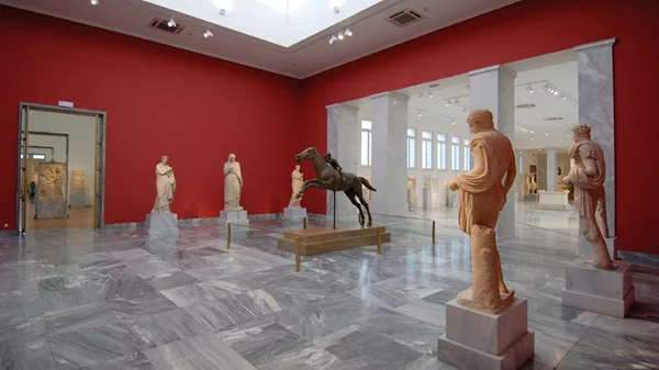 ΥΠΠΟ: Πλήρης αναβάθμιση της λειτουργίας των κρατικών μουσείων