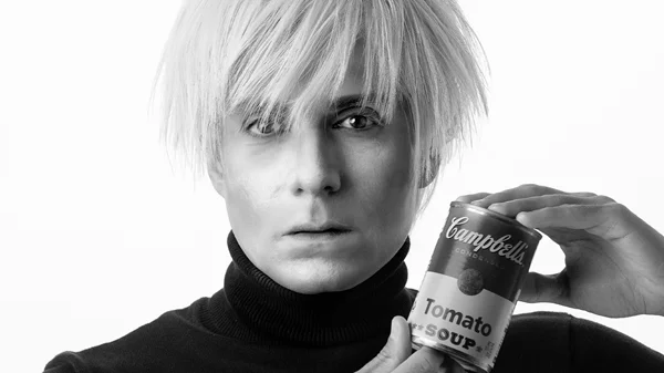 Μιλτιάδης Φιορέντζης: "Το μεγαλύτερο έργο τέχνης του Γουόρχολ ήταν ο ίδιος του ο εαυτός"