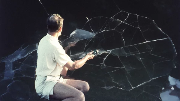 "Daughters": Το οικογενειακό τραύμα και οι ρίζες της πατριαρχίας