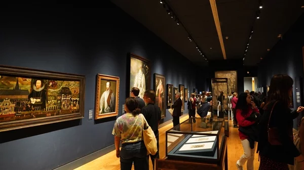 "Human Presence": Τι θα δούμε στη νέα έκθεση για τον Φράνσις Μπέικον στο Λονδίνο