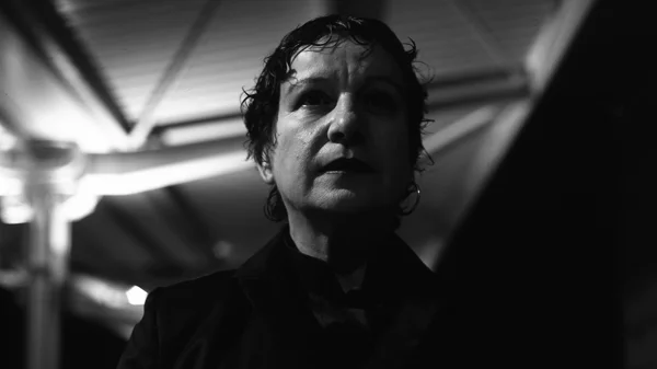 Η Άννα Κοκκίνου γράφει για τη δική της "Λα Πουπέ", το θέατρο στην εποχή της πανδημίας και τον Μπέρνχαρντ που ανεβάζει τον Οκτώβριο