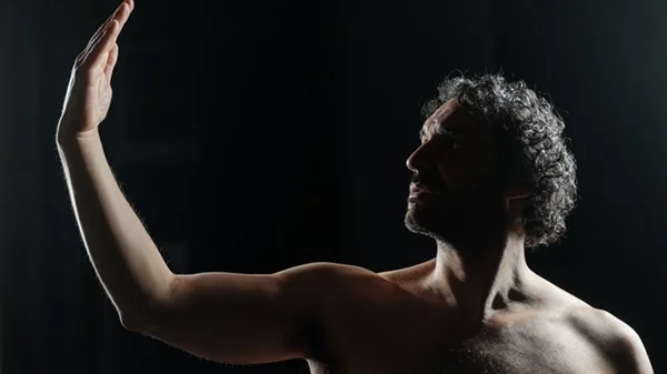 Στέφανος Κακαβούλης: "Ο Άνθρωπος του Βιτρούβιου μας θυμίζει πως σκοπός είναι να βρούμε την αρμονία"