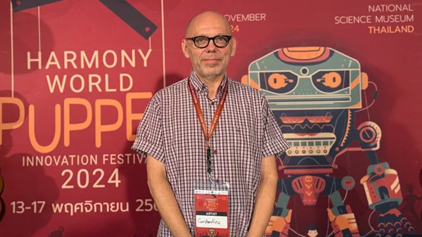 Ο Κωνσταντίνος Κορσοβίτης μας συστήνει τη μαγική τέχνη του Wayang