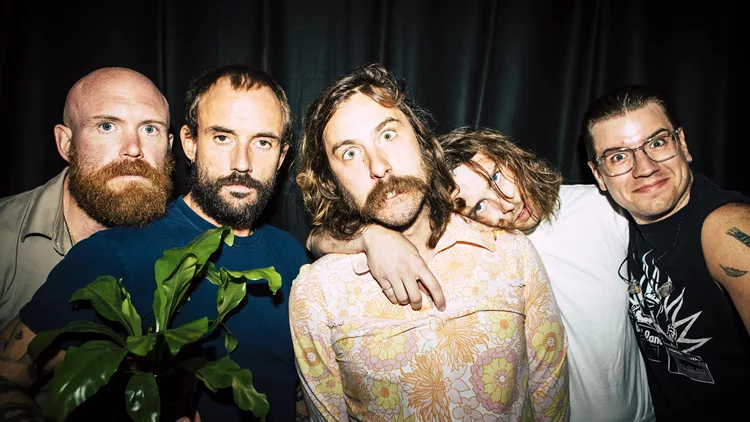 IDLES