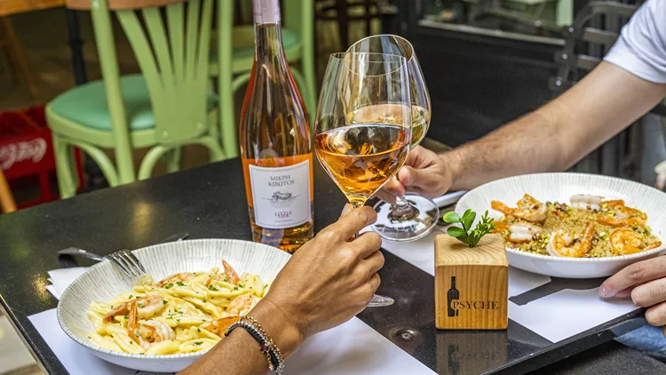 Το Psyche Wine Bar στο κέντρο της Αθήνας