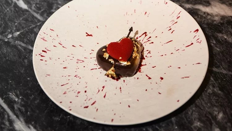 Άγιος Βαλεντίνος στο 'Athens Capital Hotel - MGallery Collection'