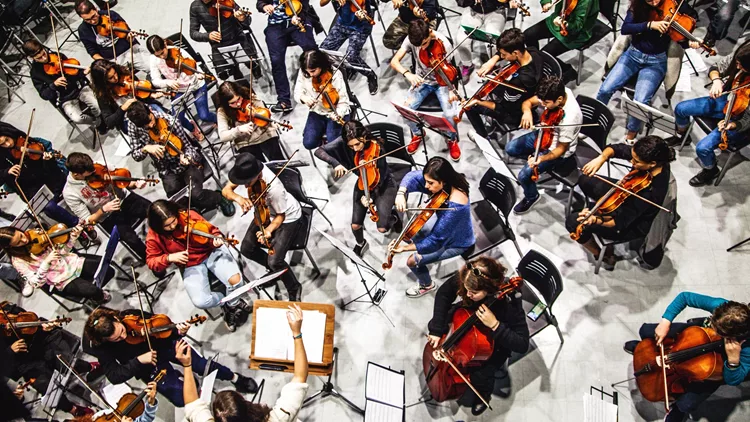 ΚΠΙΣΝ_Χριστουγεννιάτικες Συναυλίες: El Sistema Greece Youth Orchestra