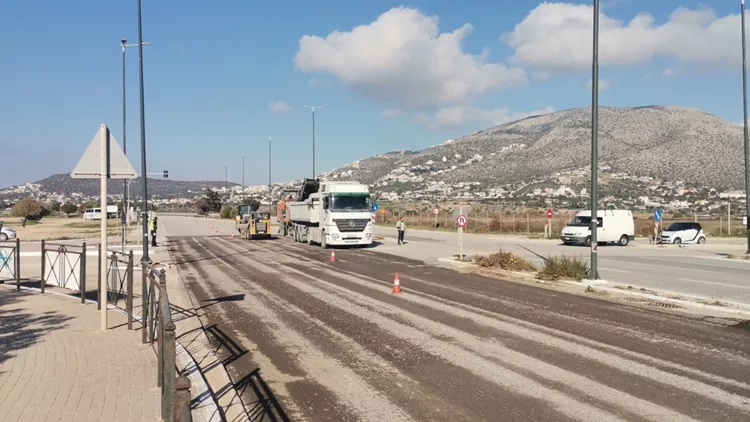 αποκατάσταση παράπλευρων οδικών δικτύων των Εθνικών Οδών και της Αθηνών – Σουνίου