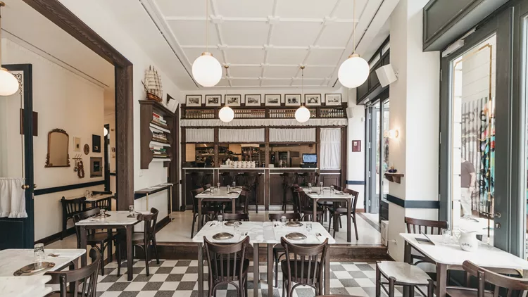 Ταβέρνα της Ερμού 1