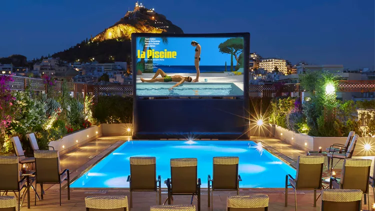 PoolYourCinema_onScreen_LaPiscine