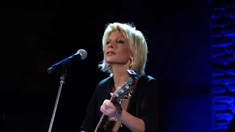 Κατερίνα Ντίνου