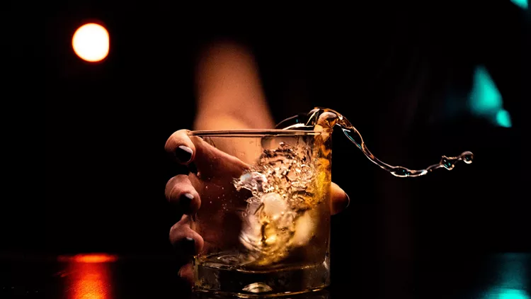 Ποτό bar αλκοόλ © Vinicius amnx Amano