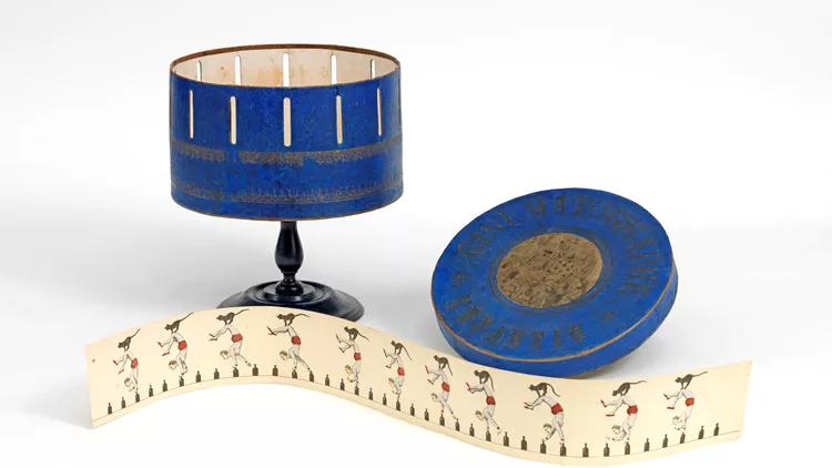 Η περιοδική έκθεση «Μαγικές εικόνες» εγκαινιάζει το νέο Μουσείου Κινηματογράφου της Ταινιοθήκης της Ελλάδος.