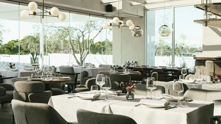 Avenue – Modern Cuisine