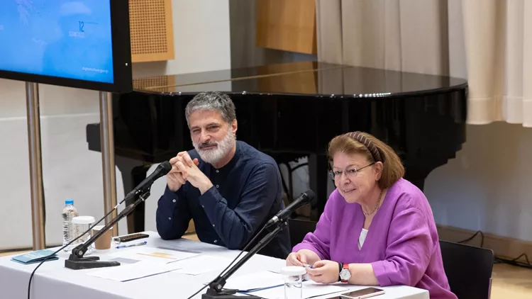 Γιώργος Κουμεντάκης, Λίνα Μενδώνη