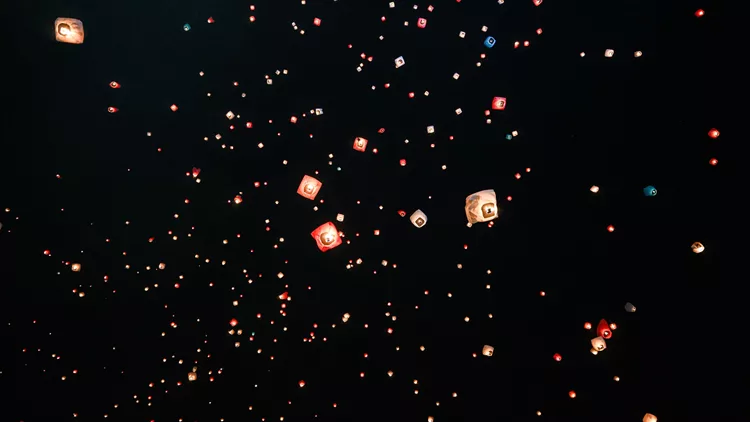 φαναράκια ουρανός