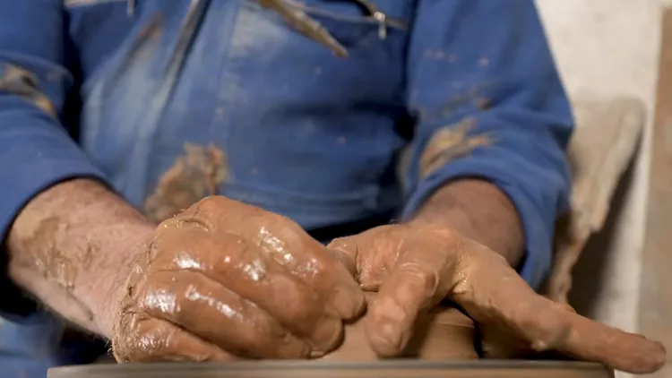 Από Χώμα και Νερό Ντοκιμαντέρ