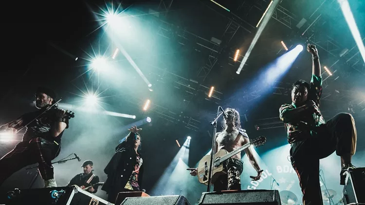 GOGOL BORDELLO